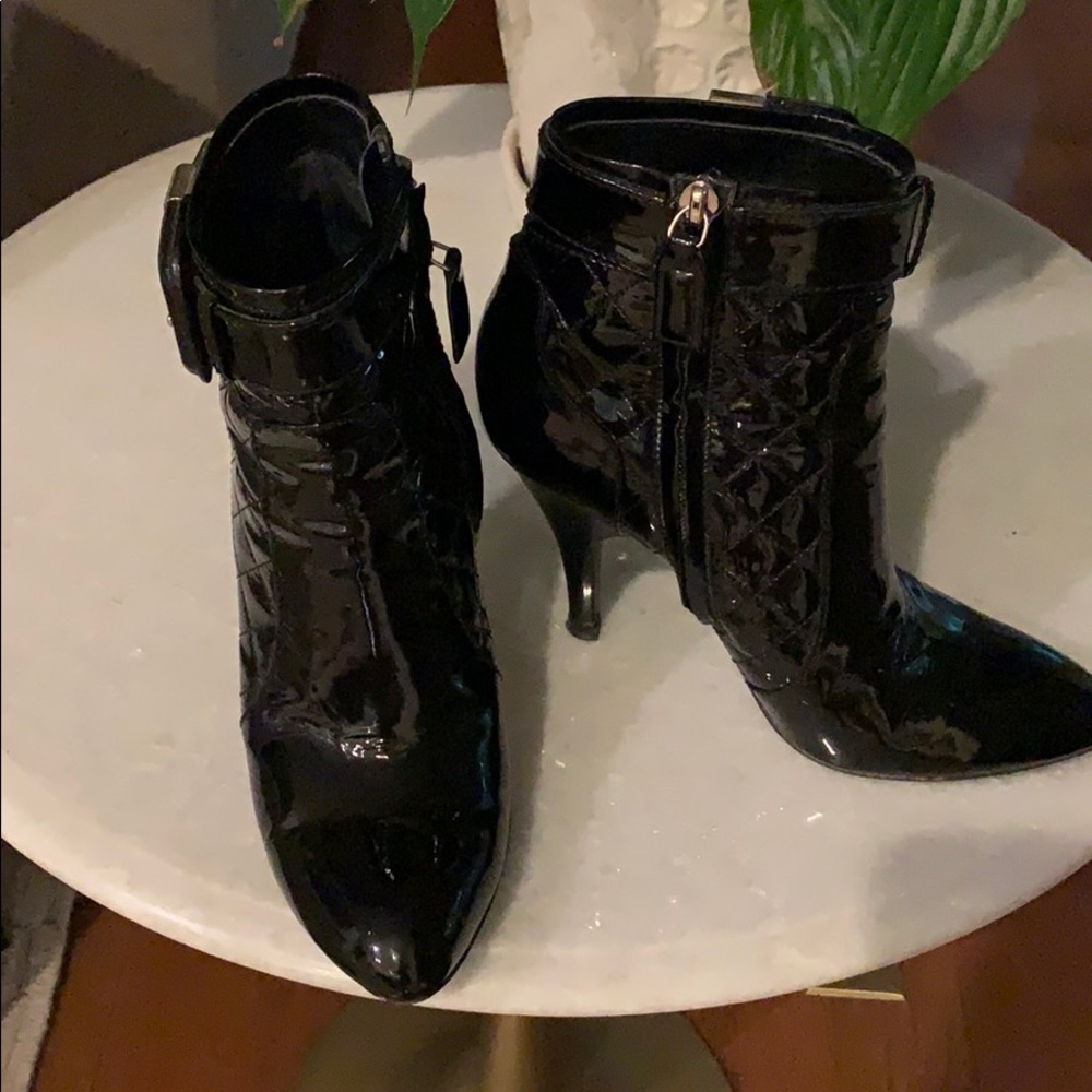 Burberry patent leather booties